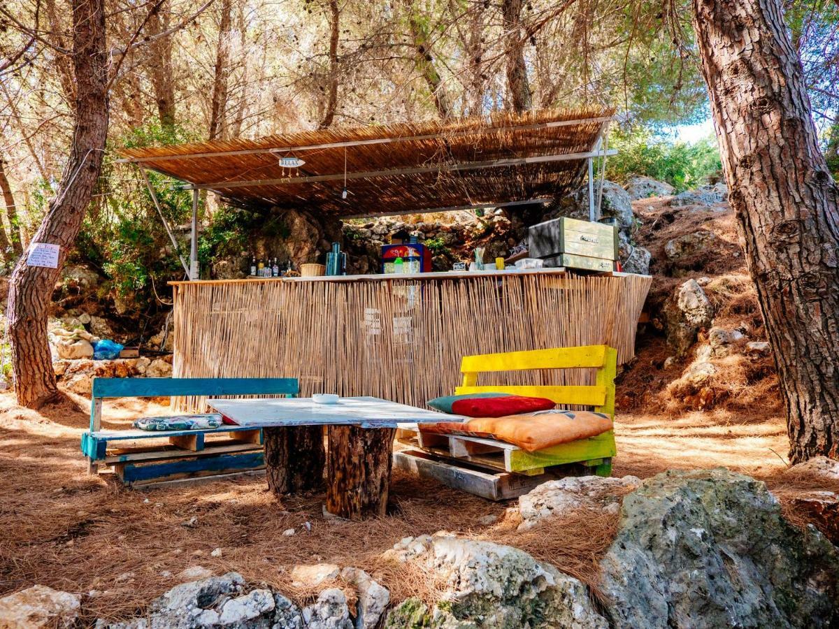 The Sea Cave Camping Himarë Exterior foto