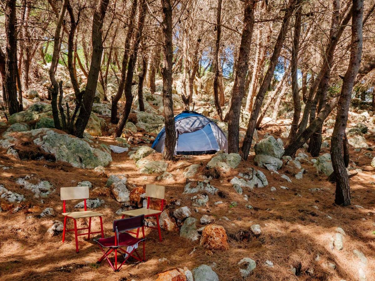 The Sea Cave Camping Himarë Exterior foto